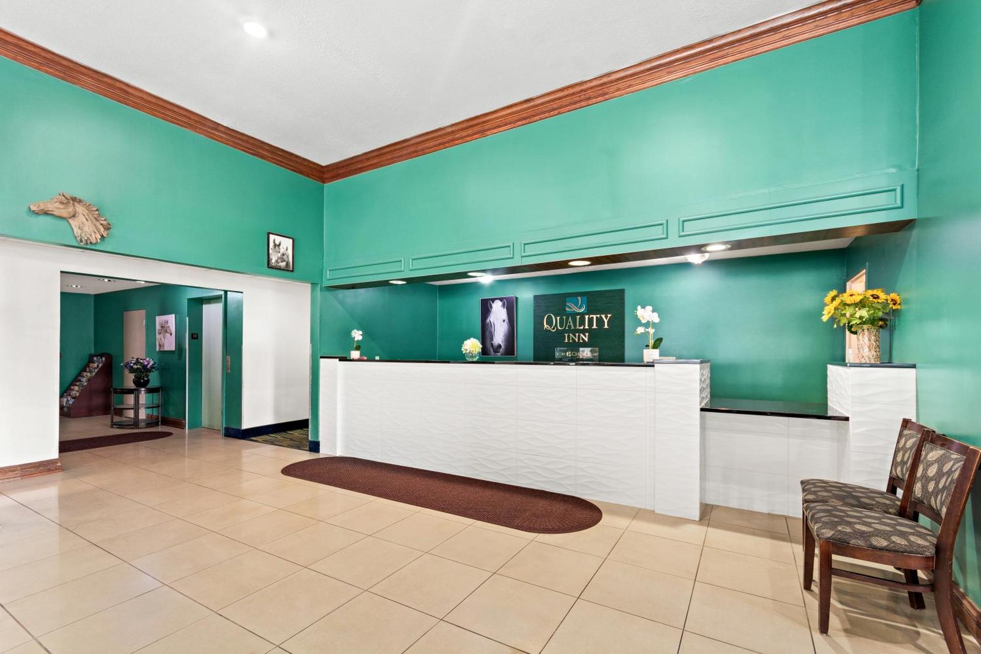 Quality Inn